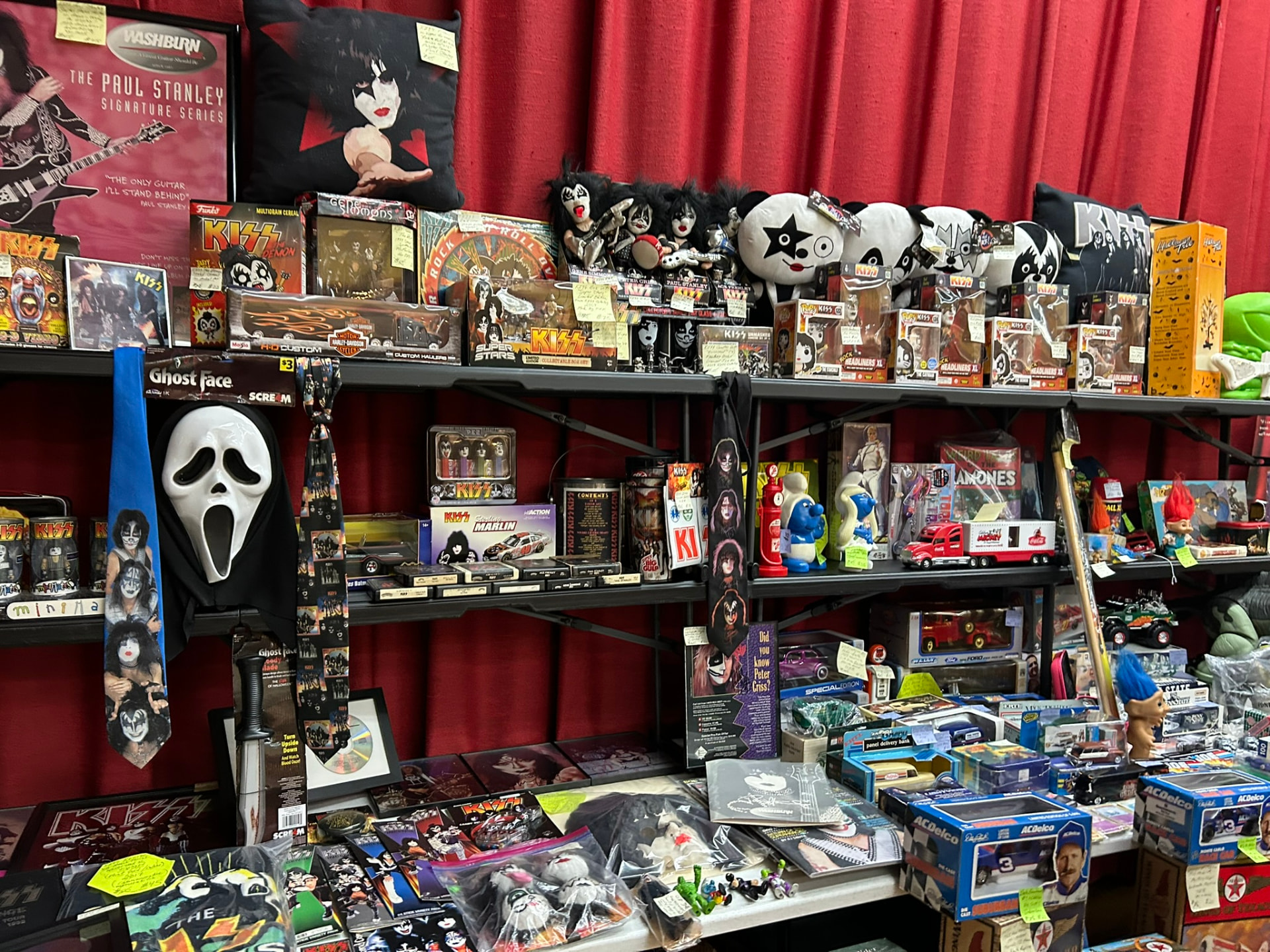 Octoberfest Toy Show gallery image 3