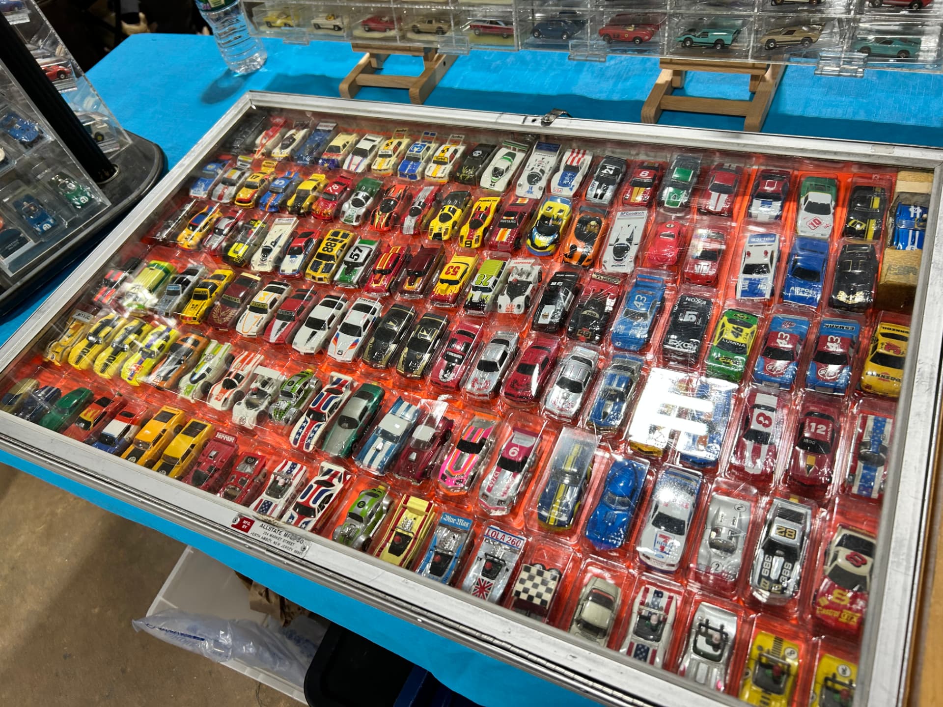 Winter Fever Toy Show gallery image 18