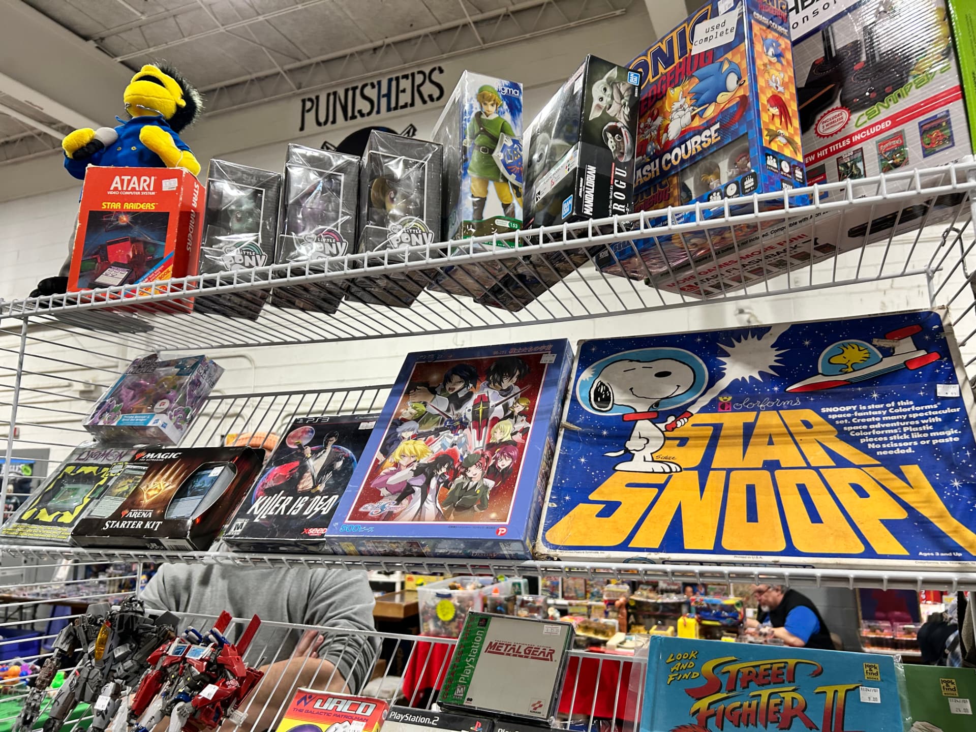 Winter Fever Toy Show gallery image 15