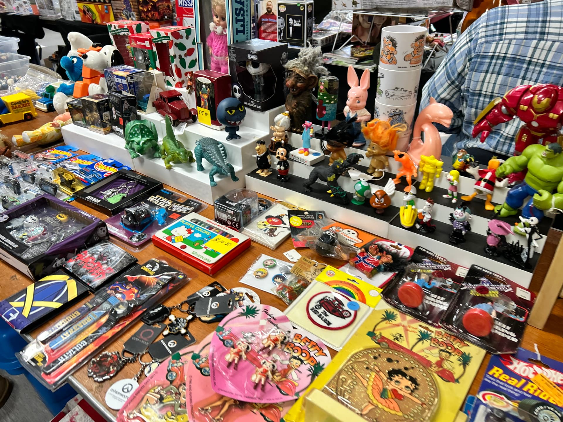 Winter Fever Toy Show gallery image 21