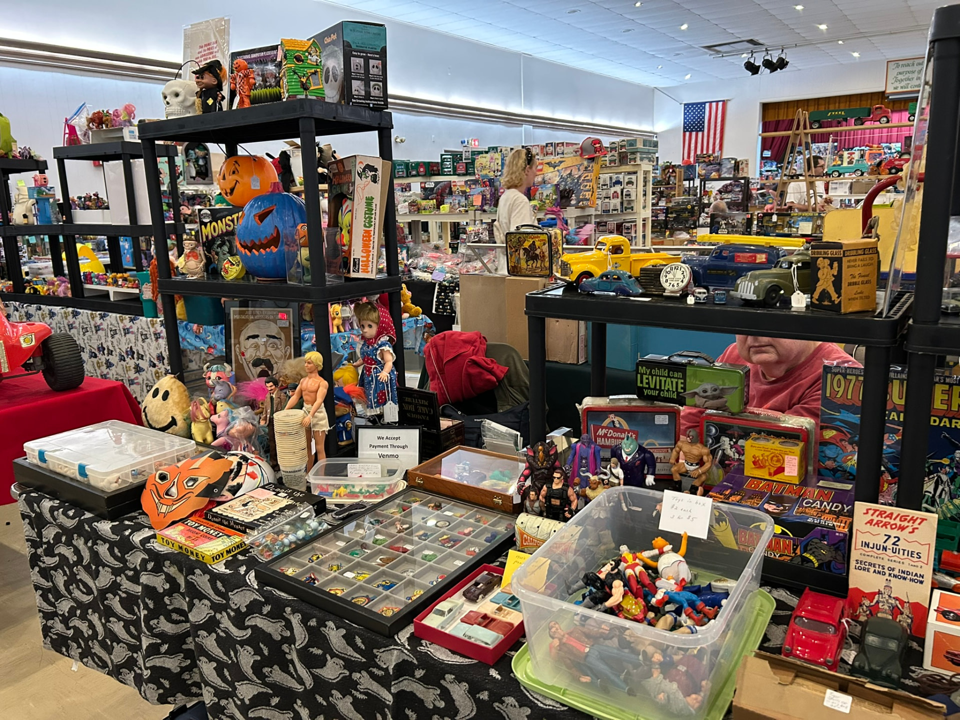 Octoberfest Toy Show gallery image 21